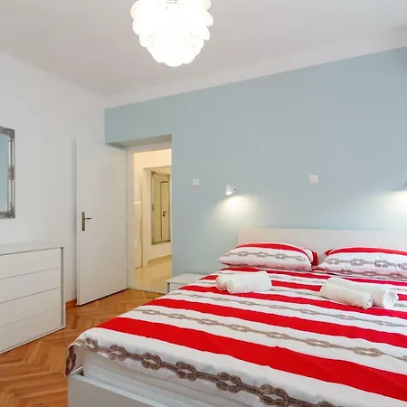 Marina's Place דירה *