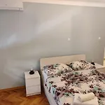 Marina's Place 스플리트